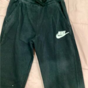 NIKE SWEATS
